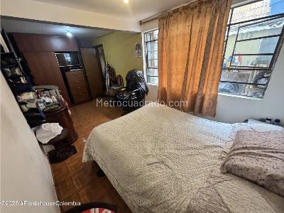 Casa de 5 alcobas en venta en Santa Matilde, Bogotá, 274 m² · foto 10 de 20
