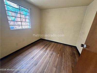 Casa de 5 alcobas en venta en Santa Matilde, Bogotá, 274 m² · foto 18 de 20