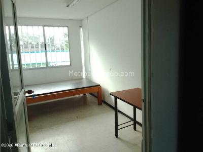 Casa de 5 alcobas en venta en San Fernando, Cali, 767 m² · foto 19 de 20