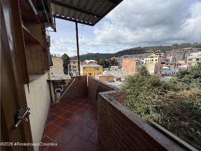 Casa de 5 alcobas en venta en San Antonio Norte, Bogotá, 389 m² · foto 19 de 20