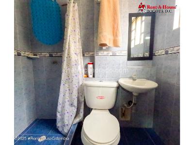 Casa de 5 alcobas en venta en Santa Rita, Bogotá, 180 m² · foto 15 de 20