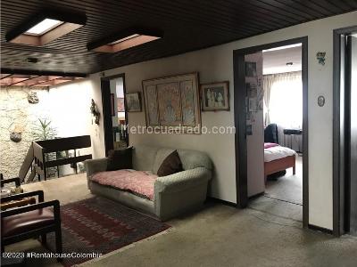 Casa de 4 alcobas en venta en Lago Gaitan, Bogotá, 480 m² · foto 12 de 20