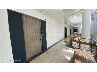 Office for rent in Santa Barbara Alta, Bogotá