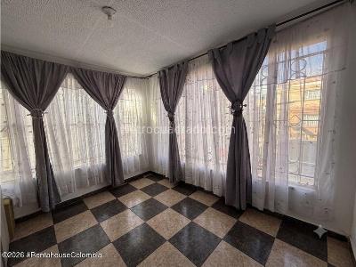 Casa de 5 alcobas en venta en Lucero Alto, Bogotá, 305 m² · foto 9 de 20