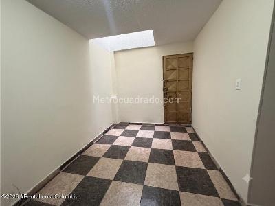 Casa de 5 alcobas en venta en Lucero Alto, Bogotá, 305 m² · foto 15 de 20