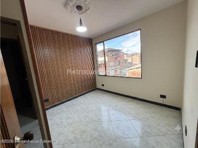 Casa de 5 alcobas en venta en Lucero Alto, Bogotá, 305 m² · foto 18 de 20