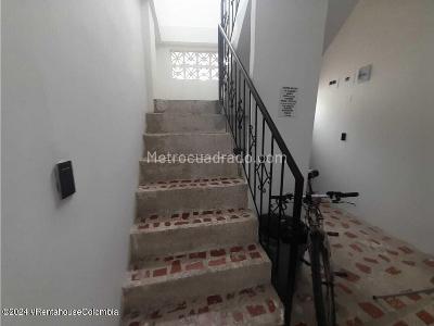 Casa de 2 alcobas en venta en San Antonio, Cali, 240 m² · foto 4 de 19