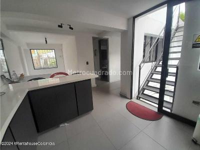 Casa de 2 alcobas en venta en San Antonio, Cali, 240 m² · foto 14 de 19