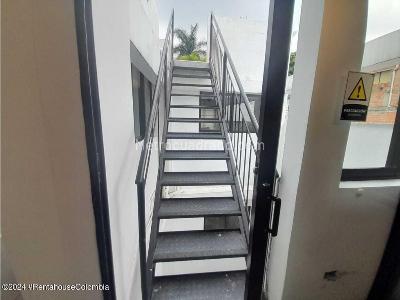 Casa de 2 alcobas en venta en San Antonio, Cali, 240 m² · foto 15 de 19