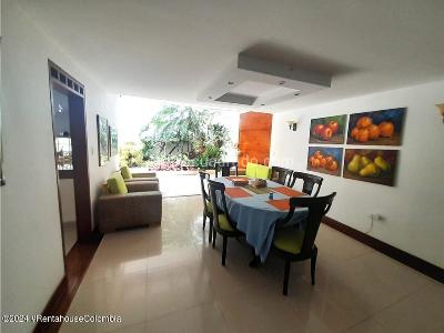 Casa de 3 alcobas en venta en Santa Teresita, Cali, 439 m² · foto 5 de 20