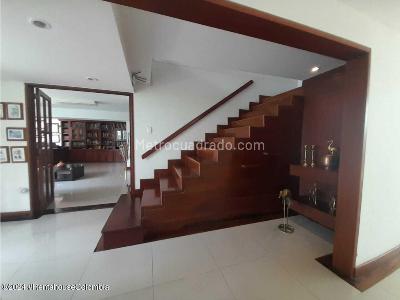 Casa de 3 alcobas en venta en Santa Teresita, Cali, 439 m² · foto 17 de 20