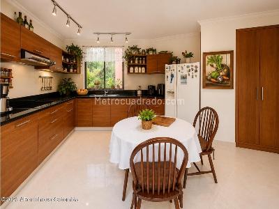 Casa de 5 alcobas en venta en Floresta De La Sabana, Bogotá, 440 m² · foto 8 de 20