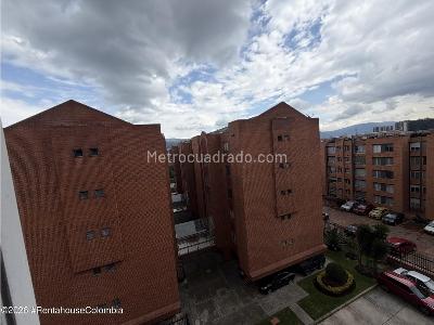 Apartamento de 2 alcobas en venta en Mirandela, Bogotá, 68 m² · foto 12 de 15