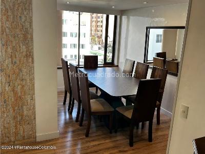 Apartamento de 3 alcobas en venta en El Lago, Bogotá, 146 m² · foto 4 de 20