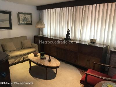 Casa de 3 alcobas en venta en El Lago, Bogotá, 480 m² · foto 14 de 20