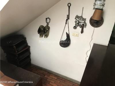 Casa de 3 alcobas en venta en El Lago, Bogotá, 480 m² · foto 15 de 20
