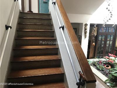 Casa de 3 alcobas en venta en El Lago, Bogotá, 480 m² · foto 16 de 20