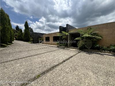 Casa de 3 alcobas en venta en Vereda Santa Isabel De Potosi, Bogotá, 494 m² · foto 2 de 20