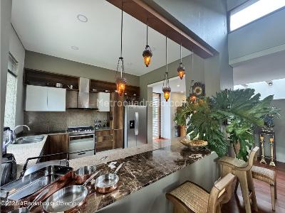 Casa de 3 alcobas en venta en Vereda Santa Isabel De Potosi, Bogotá, 494 m² · foto 7 de 20