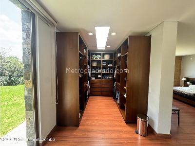 Casa de 3 alcobas en venta en Vereda Santa Isabel De Potosi, Bogotá, 494 m² · foto 14 de 20