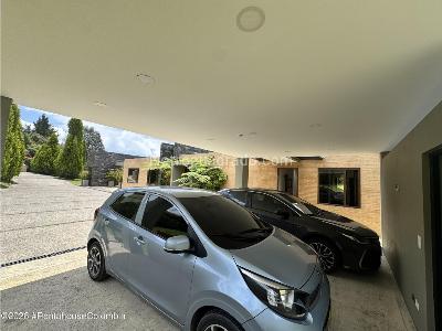 Casa de 3 alcobas en venta en Vereda Santa Isabel De Potosi, Bogotá, 494 m² · foto 19 de 20