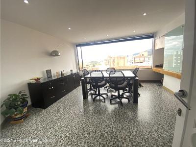 Apartamento de 5 alcobas en arriendo en Santa Barbara Central, Bogotá, 420 m² · foto 7 de 20