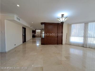 Apartamento de 4 alcobas en arriendo en Alto Prado, Barranquilla, 474 m² · foto 9 de 20