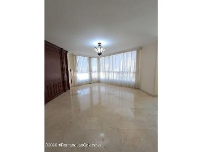 Apartamento de 4 alcobas en arriendo en Alto Prado, Barranquilla, 474 m² · foto 13 de 20