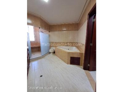 Apartamento de 4 alcobas en arriendo en Alto Prado, Barranquilla, 474 m² · foto 17 de 20