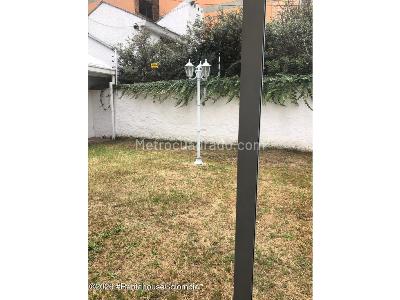 Casa de 1 alcoba en arriendo en El Contador, Bogotá, 390 m² · foto 2 de 14