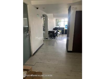 Casa de 1 alcoba en arriendo en El Contador, Bogotá, 390 m² · foto 3 de 14