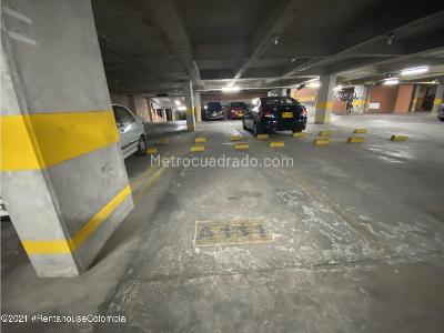 Apartamento de 2 alcobas en venta en Barrancas, Bogotá, 79 m² · foto 8 de 20