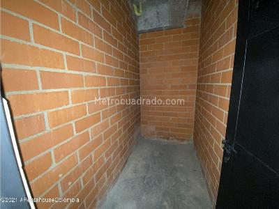 Apartamento de 2 alcobas en venta en Barrancas, Bogotá, 79 m² · foto 9 de 20