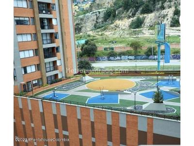Apartamento de 2 alcobas en venta en Barrancas, Bogotá, 79 m² · foto 13 de 20