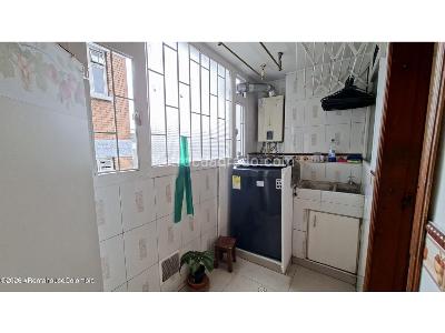 Apartamento de 3 alcobas en venta en Campin Occidental, Bogotá, 110 m² · foto 10 de 20