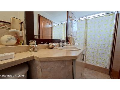 Apartamento de 3 alcobas en venta en Campin Occidental, Bogotá, 110 m² · foto 15 de 20