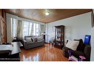 Apartamento de 3 alcobas en venta en Campin Occidental, Bogotá, 110 m² · foto 16 de 20