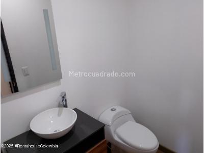 Apartamento de 3 alcobas en venta en El Batán, Bogotá, 86 m² · foto 6 de 20