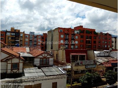 Apartamento de 3 alcobas en venta en El Batán, Bogotá, 86 m² · foto 18 de 20