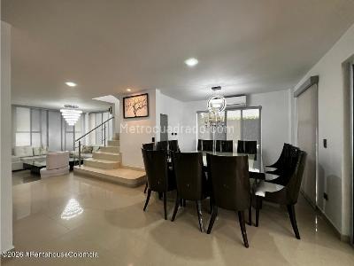 Casa de 5 alcobas en arriendo en Bocono, Cúcuta, 246 m² · foto 8 de 20