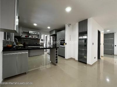 Casa de 5 alcobas en arriendo en Bocono, Cúcuta, 246 m² · foto 14 de 20