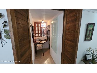 Apartamento de 3 alcobas en venta en Cedritos, Bogotá, 83 m² · foto 7 de 18