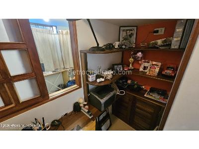Apartamento de 3 alcobas en venta en Cedritos, Bogotá, 83 m² · foto 8 de 18