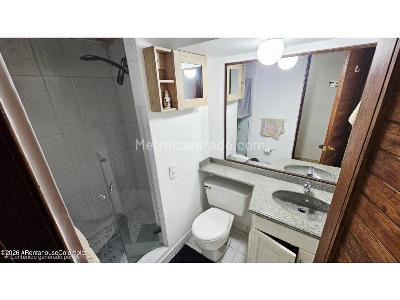 Apartamento de 3 alcobas en venta en Cedritos, Bogotá, 83 m² · foto 12 de 18