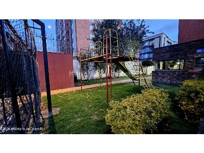 Apartamento de 3 alcobas en venta en Cedritos, Bogotá, 83 m² · foto 17 de 18