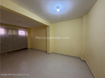 Casa de 5 alcobas en venta en 20 De Julio, Bogotá, 360 m² · foto 5 de 20
