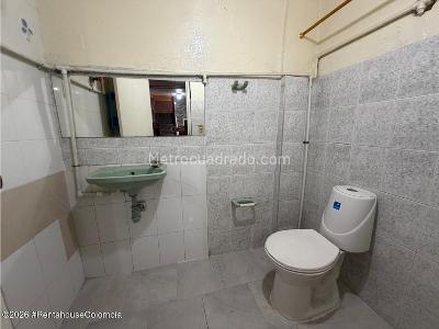 Casa de 5 alcobas en venta en 20 De Julio, Bogotá, 360 m² · foto 10 de 20