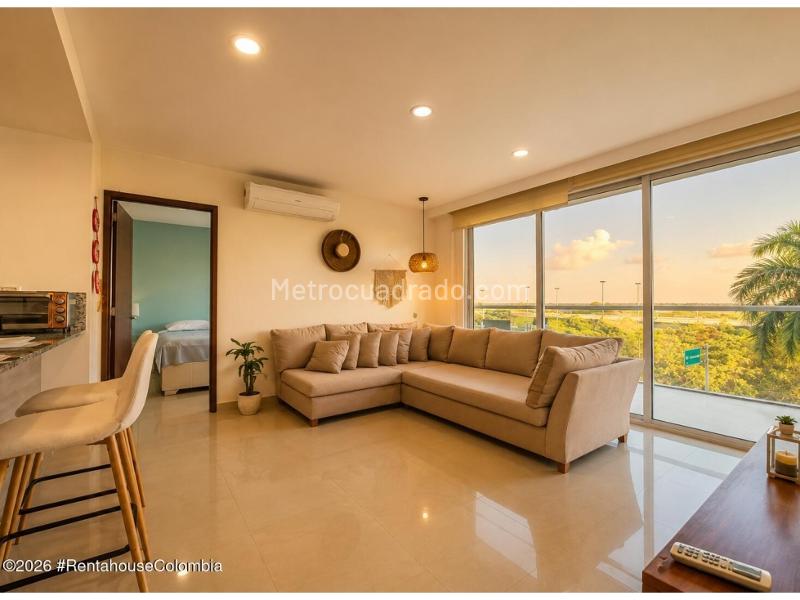 Piso – Cartagena de Indias, Dique - Más
