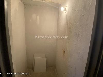 Apartamento de 1 alcoba en arriendo en Marly, Bogotá, 50 m² · foto 15 de 20