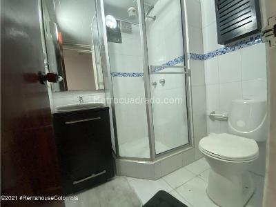 Apartamento de 1 alcoba en arriendo en Marly, Bogotá, 50 m² · foto 19 de 20